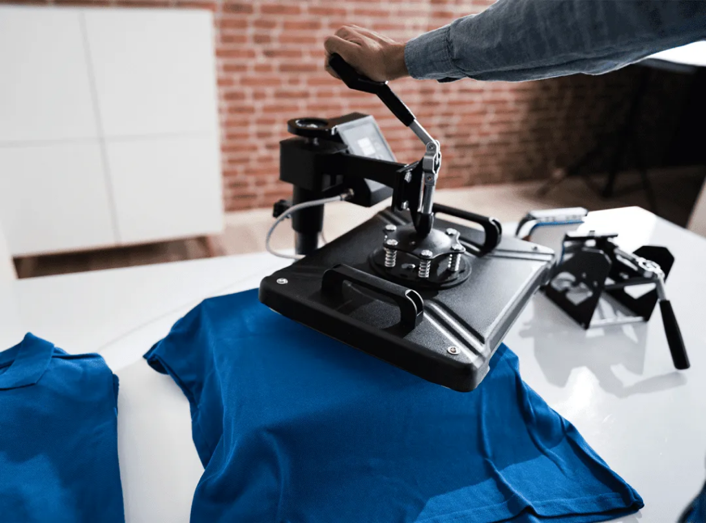 Heat transfer shirt press