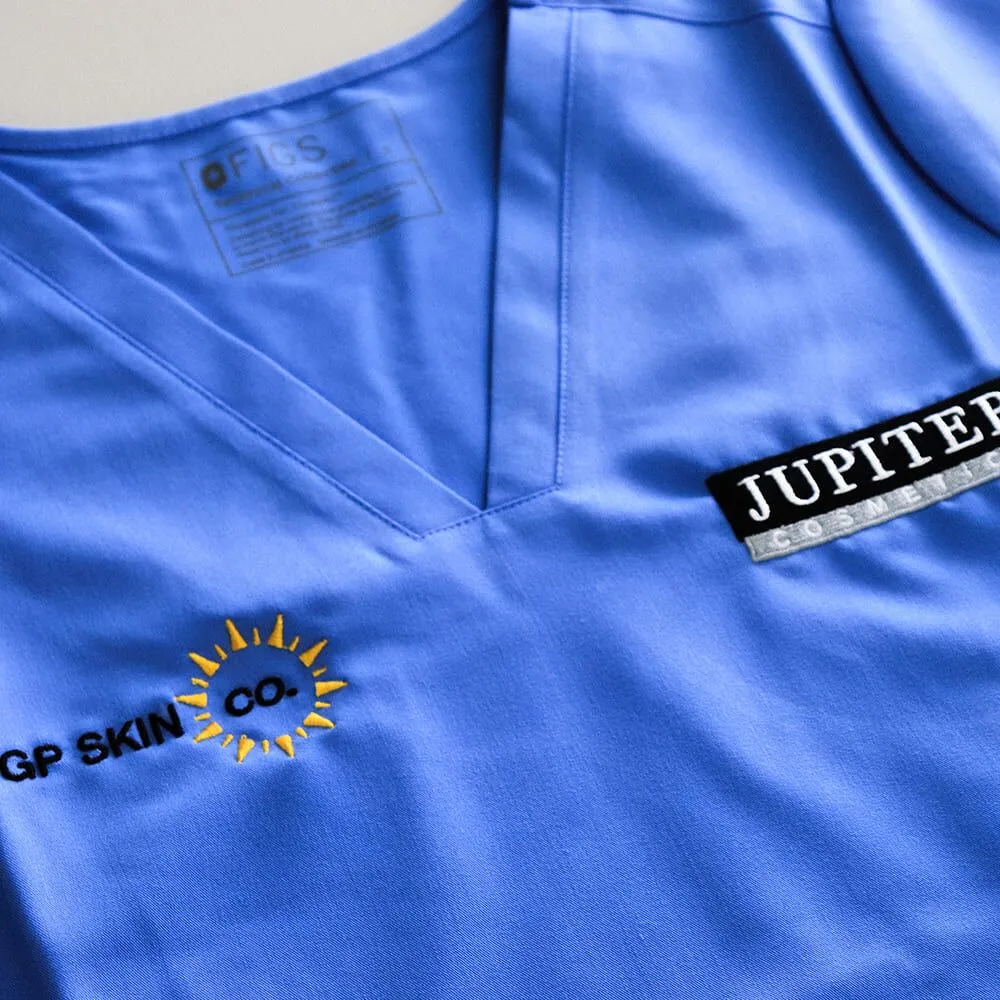 Custom-Branded-Workwear-Hospitality-workwear-for-women